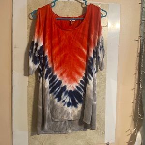 Tie dye Cato top cold shoulder cinched sleeve